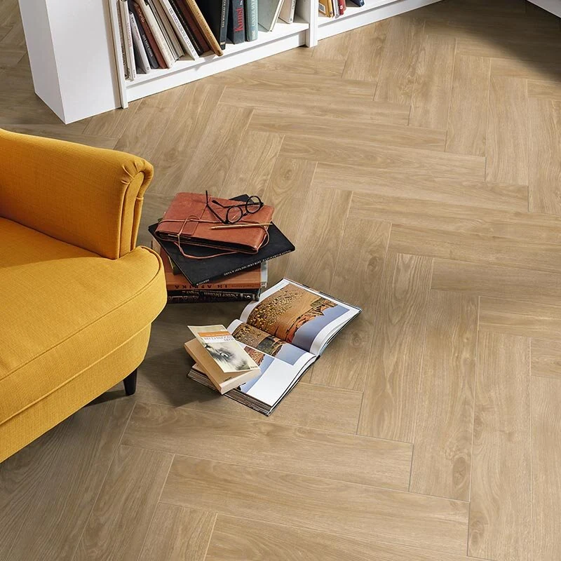 Ламинат My Floor Castle Дуб Жирона MH1002