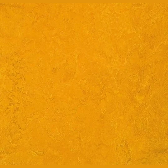 Линолеум Forbo Marmoleum Marbled Fresco 3125 golden sunset