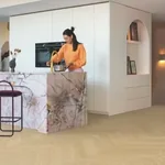 Жесткая ПВХ плитка QUICK-STEP ALPHA VINYL CIRO, ёлка, Дуб чистый румяный AVHBU40359 (630х126х5+1мм)