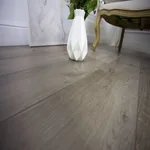 Кварцвиниловая клеевая плитка Damy Floor Family Дуб Изысканный JC8271-7-LVT (1227х187х2,5мм)