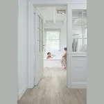 Плитка ПВХ Quick Step Alpha Vinyl Small Planks Дуб каньон серый пилёный AVSP40030