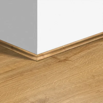 Плинтус Скоция Quick Step Vinyl QSVSCOT 40088 17x17х2400мм