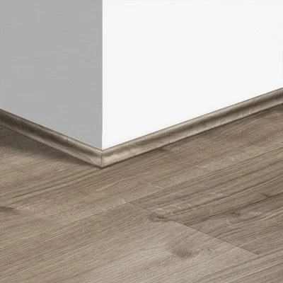 Плинтус Скоция Quick Step Vinyl QSVSCOT 40026 17x17х2400мм