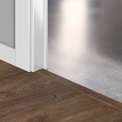 Профиль универсальный Quick Step Incizo LIVYN Дуб осенний шоколадный QSVINCP 40199