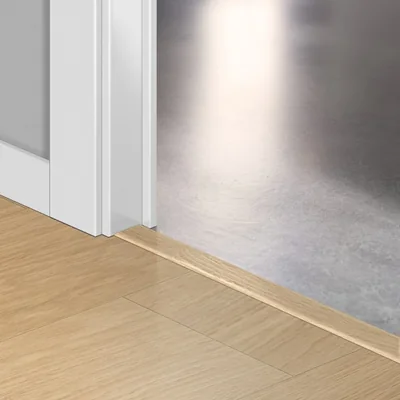 Профиль универсальный Quick Step Incizo LIVYN Дуб светлый отборный QSVINCP 40032