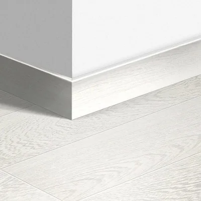 Плинтус Quick Step QSPSKR01300