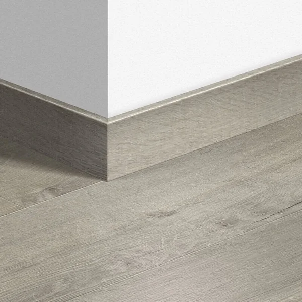 Плинтус Quick Step QSPSKR03558