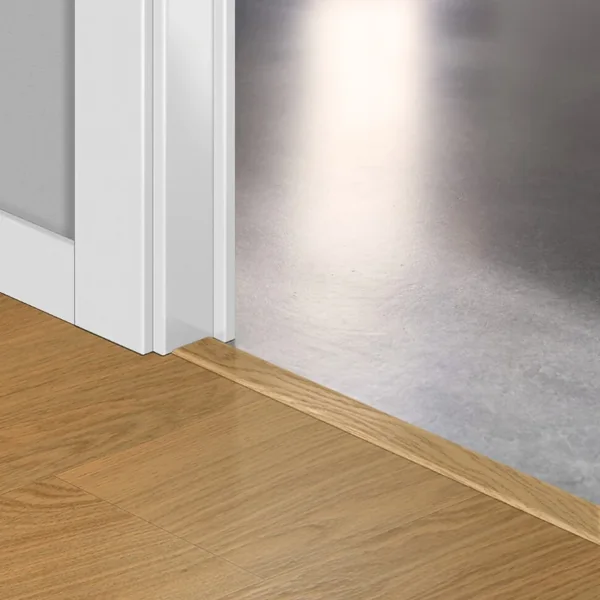 Профиль универсальный Quick Step Incizo LIVYN Дуб чистый медовый QSVINCP 40098