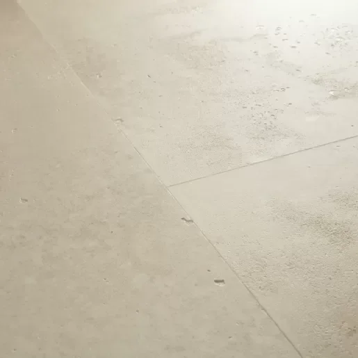 Жесткая ПВХ плитка QUICK-STEP ALPHA VINYL ILLUME AVMTU40274 Бетон песчаный (856х428х5+1мм)