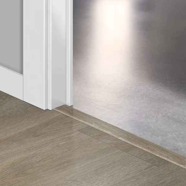 Профиль универсальный Quick Step Incizo LIVYN Серо-бурый шёлковый дуб QSVINCP 40053