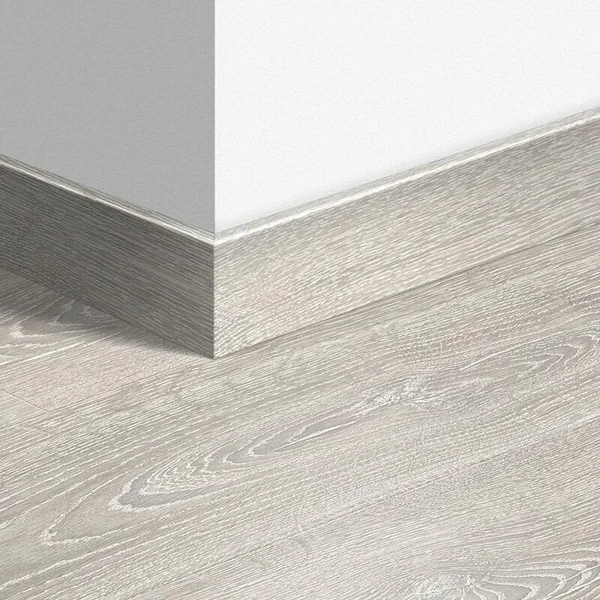 Плинтус Quick Step QSPSKR03560